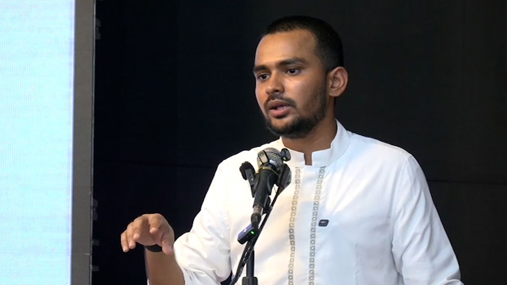 রাজনীতি  দুদকের কারণে মানহানি, মামলা প্রক্রিয়াধীন: আসিফ মাহমুদ