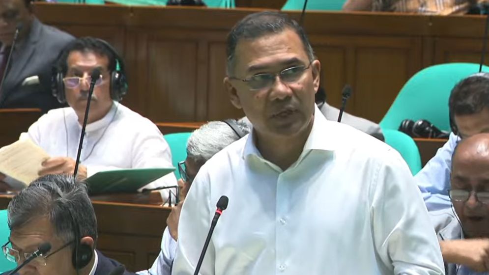 করে রেখেছিল স্বৈরাচার