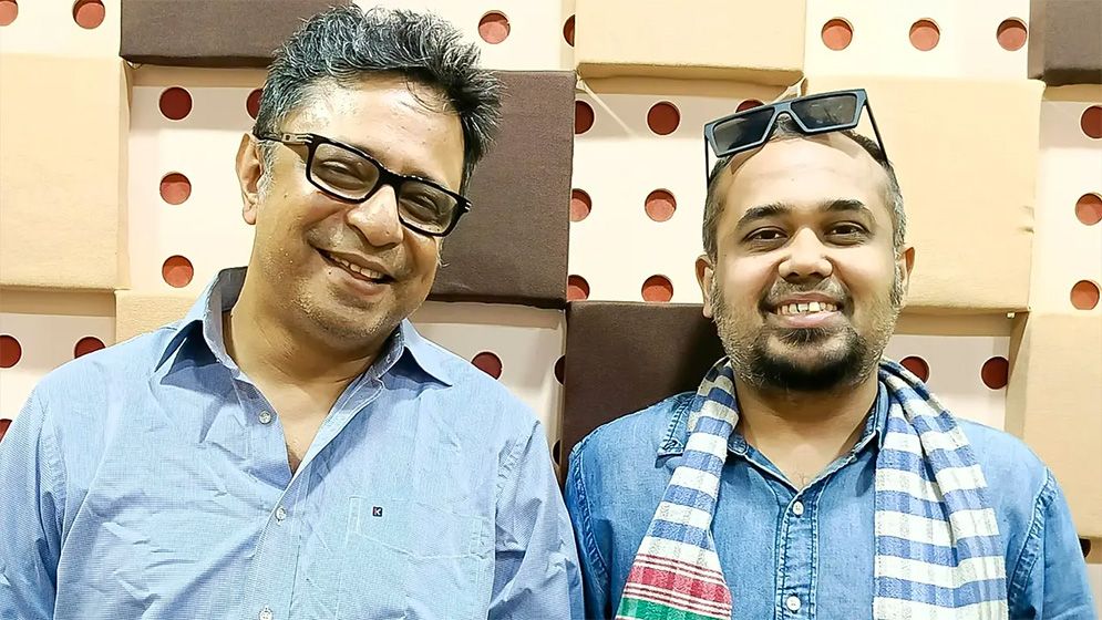 রূপঙ্কর ও জয়ের ‘গানের পথে দেখা