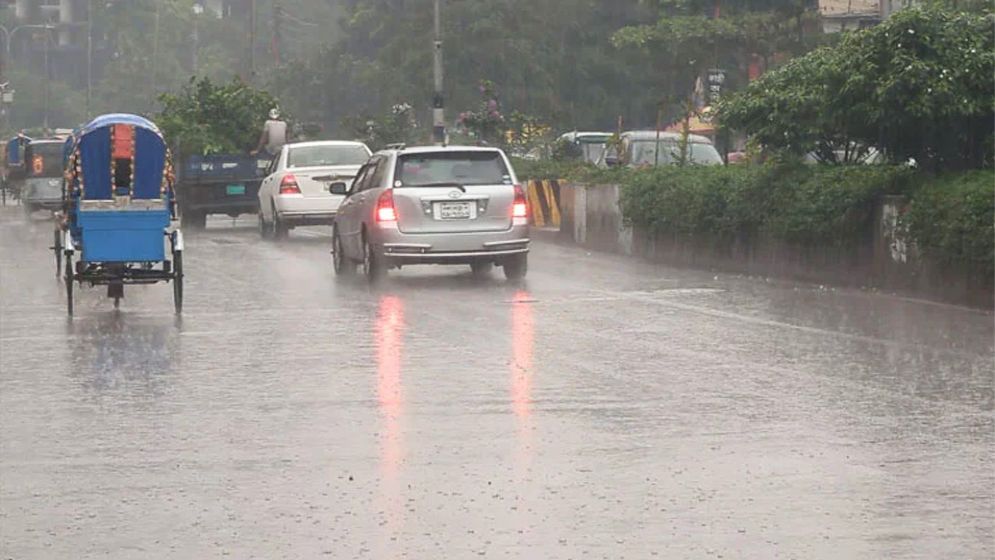 রাজধানীতে বজ্রবৃষ্টির আভাস