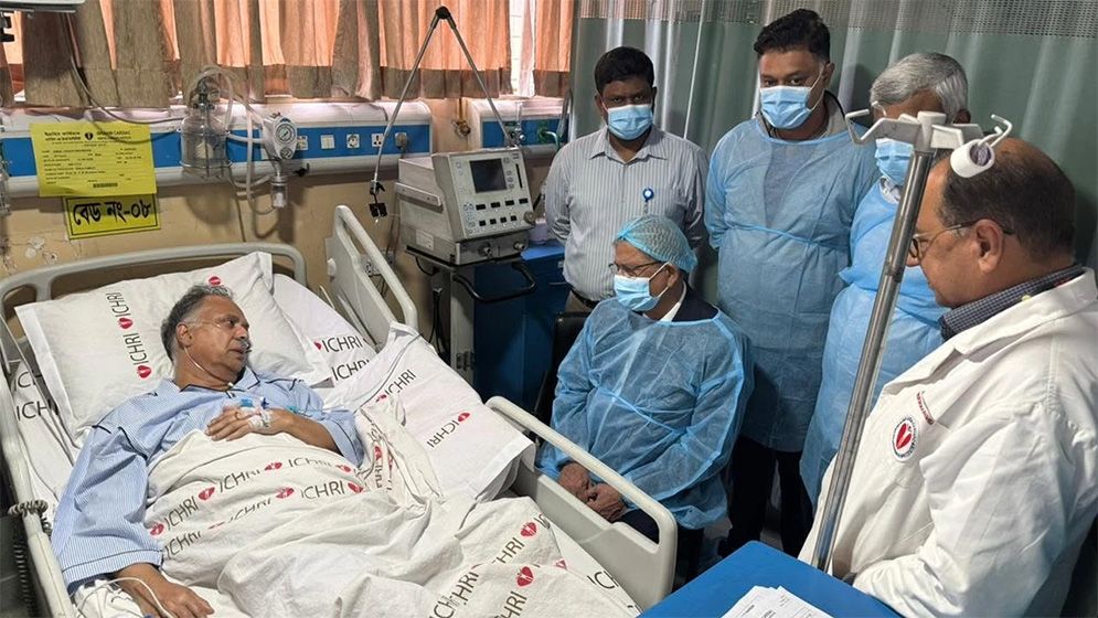 জ্বালানিমন্ত্রী টুকুকে দেখতে হাসপাতালে রাষ্ট্রপতি