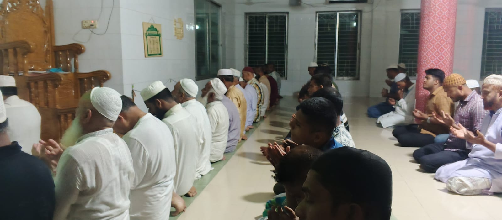 লক্ষ্মীপুরে কৃষকদল নেতার সুস্থতা কামনা করে দোয়া মাহফিল