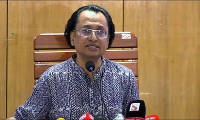 তেমনটা নয়: তথ্য উপদেষ্টা