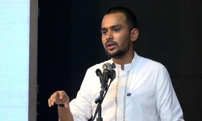 রাজনীতি  দুদকের কারণে মানহানি, মামলা প্রক্রিয়াধীন: আসিফ মাহমুদ