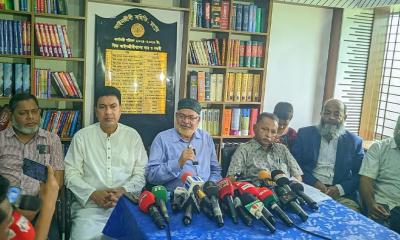 গ্রেফতার সিদ্ধার্থ ও মুগ্ধকে আইনি সহায়তা দেবে না আইনজীবীরা