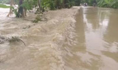 ফেনীতে বন্যায় শতাধিক গ্রাম প্লাবিত