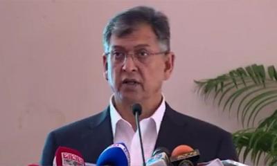 পুলিশকে স্বরাষ্ট্রমন্ত্রী