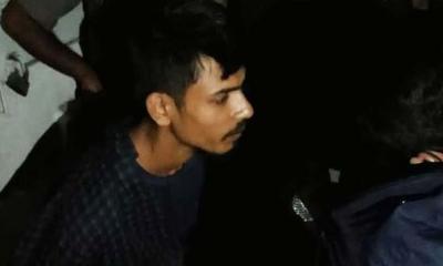 কারাগার থেকে পালানো ‍‍`জঙ্গি‍‍` জুয়েল দুই হাতবোমাসহ গ্রেফতার