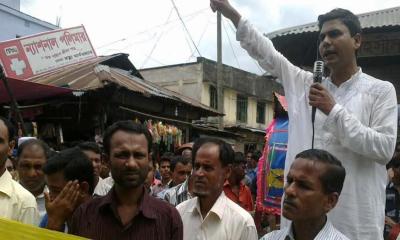 জনবান্ধব চেয়ারম্যান আশরাফের জীবন আজ ফেরারী
