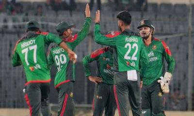রিশাদের ঘূর্ণিতে উড়ে গেলো ওয়েস্ট ইন্ডিজ