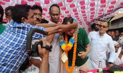 ১০ লাখ টাকার চেক ফেরত দিলেন মনোনয়ন প্রত্যাশী বিএনপি নেতা