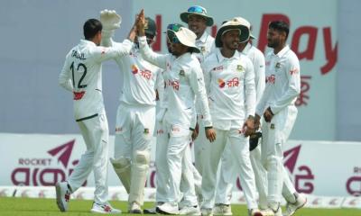 জয়ের আশা নিয়ে চতুর্থ দিন শেষ করলো বাংলাদেশ