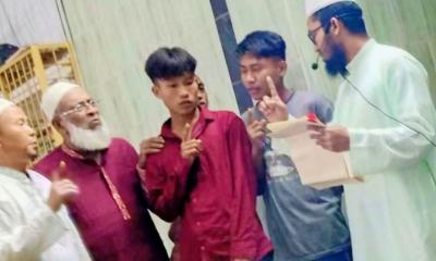 লক্ষ্মীপুরে দুই চাকমা ভাইয়ের ইসলাম গ্রহণ
