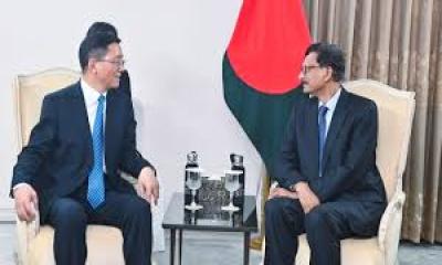 পররাষ্ট্র উপদেষ্টার সঙ্গে চীনের ইউনান প্রদেশের গভর্নরের সাক্ষাৎ