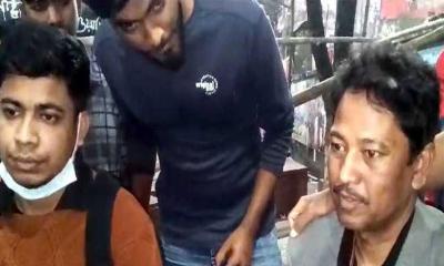 ছাত্রলীগের নেতাকর্মী সন্দেহে পাঁচ যুবককে পুলিশে দিলো জনতা