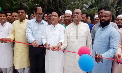 লক্ষ্মীপরে প্রথম মডেল মসজিদ উদ্বোধন