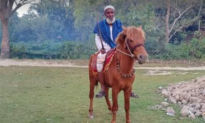 বিনা পারিশ্রমিকে ৩ হাজারের বেশি কবর খোঁড়া মনু মিয়া মারা গেছেন