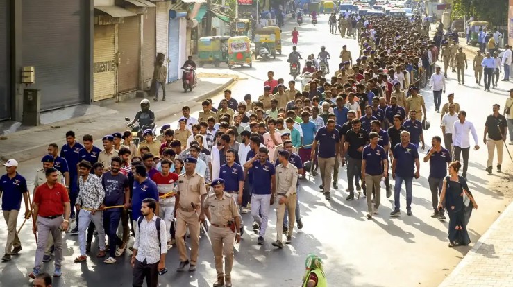 গুজরাটে এক হাজারের বেশি বাংলাদেশি গ্রেফতার