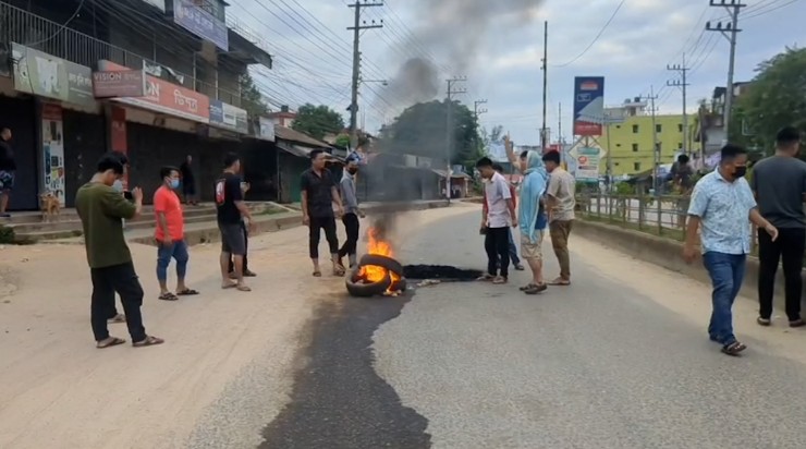সড়ক অবরোধে সাজেক-খাগড়াছড়িতে আটকা প্রায় ৩ হাজার পর্যটক