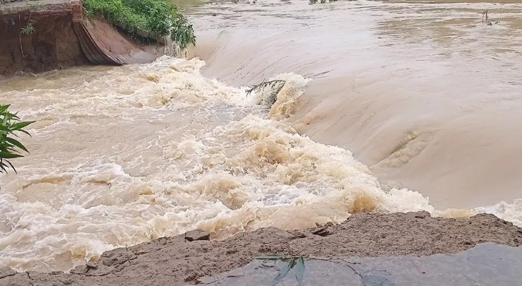 ৭ জেলায় বন্যার শঙ্কা