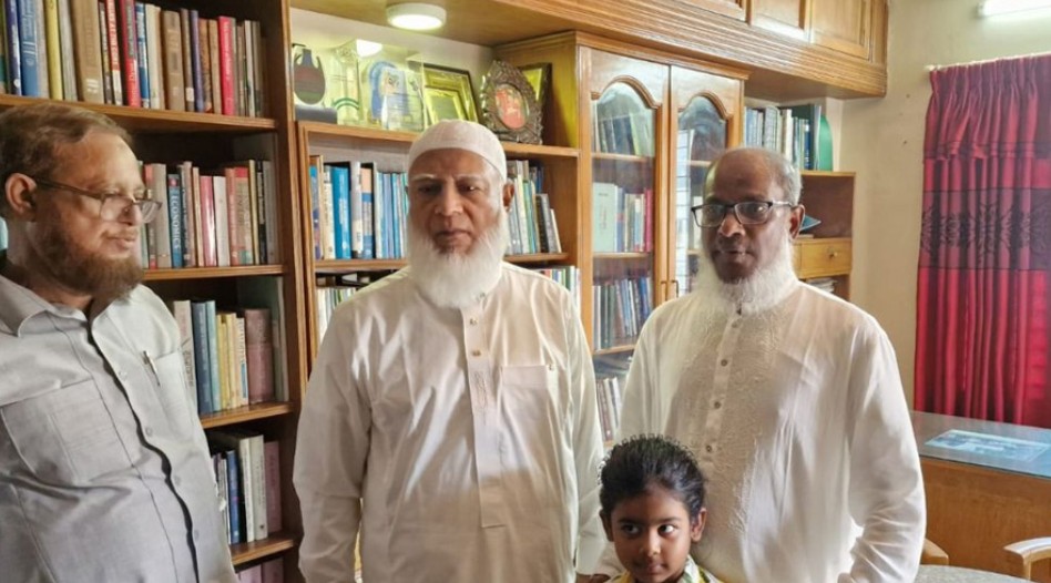 অধ্যাপক তোফায়েল আহমেদের বাসভবনে জামায়াতের আমির