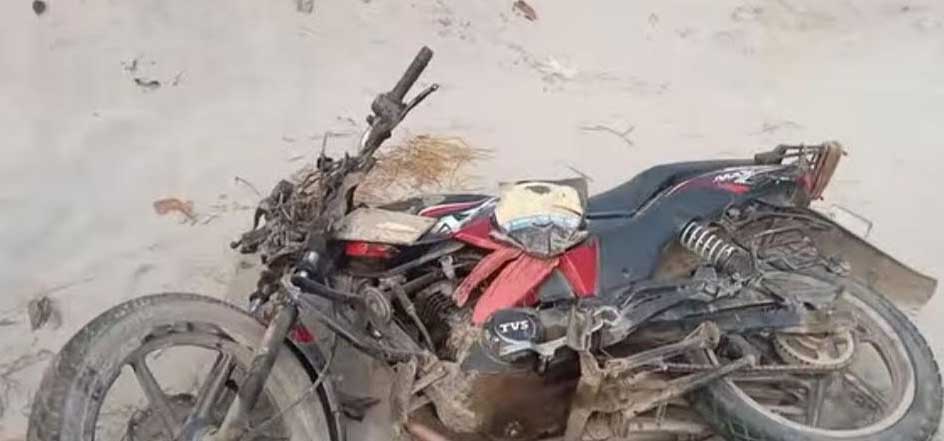 টাঙ্গাইলে ট্রাক-মোটরসাইকেলের মুখোমুখি সংঘর্ষে নিহত ১