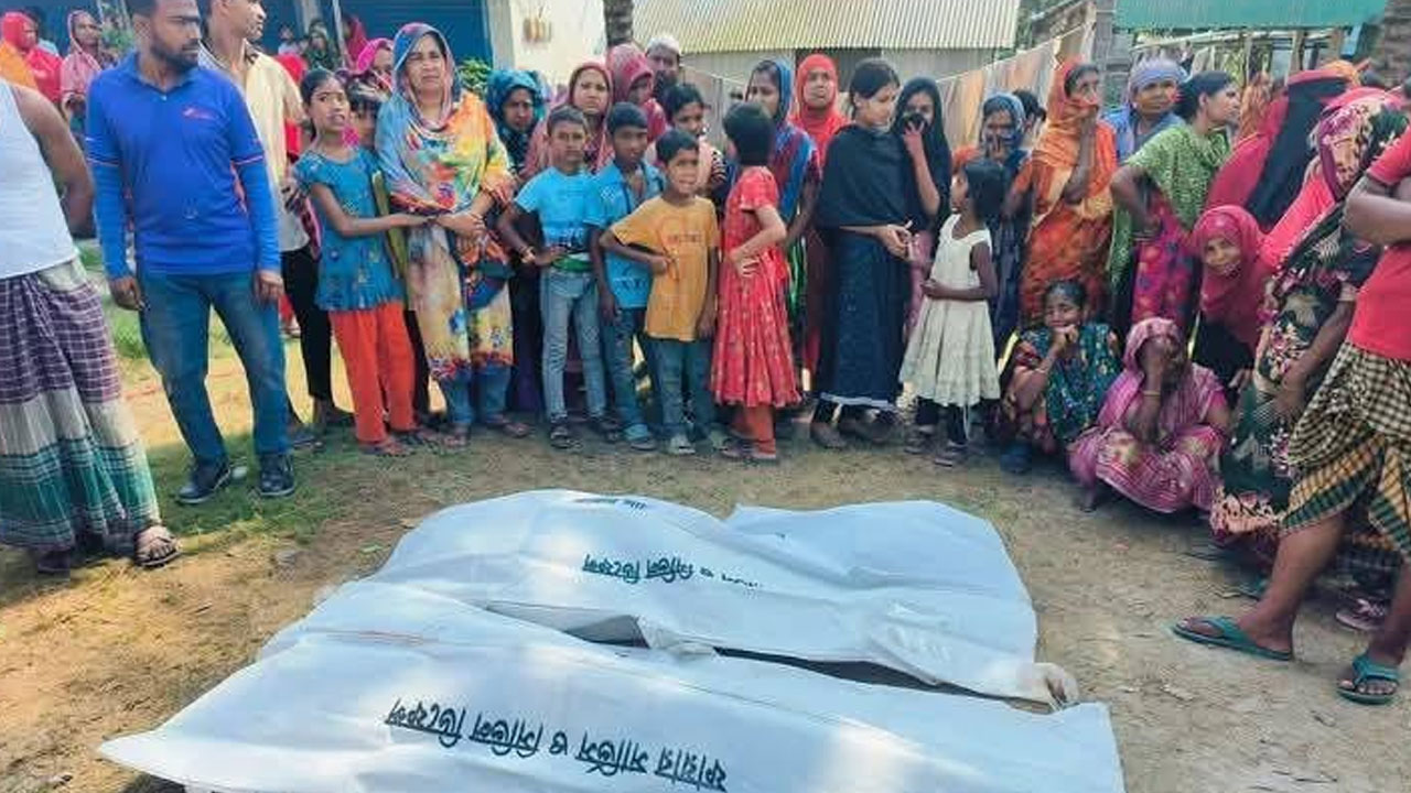 কুষ্টিয়ায় বাসের ধাক্কায় ২ মোটরসাইকেল আরোহী নিহত